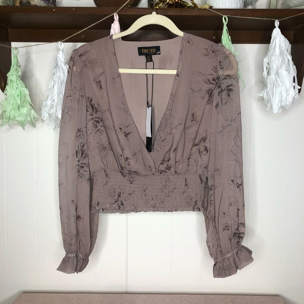 NWT Truth Womens Floral Print Sheer Long Sleeve Smocked Waist Blouse Size Medium